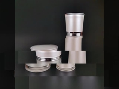 อะคริลิค